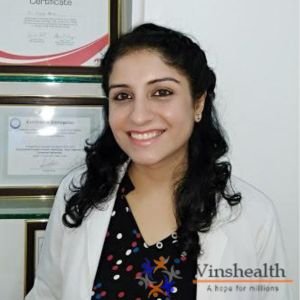 Dr. Mansi Arora, Dentist in Delhi - Expert Care and Compassionate Treatment